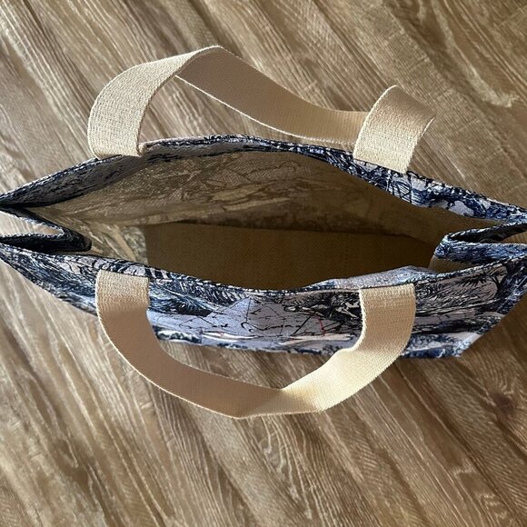 Dior Around the World Tote - Picture 3 of 4